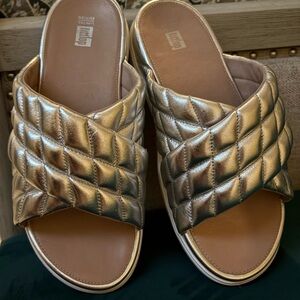 FitFlop Loosh Luxe Cross Silver Metallics Padded Quilted Slide Sandals - Size 11